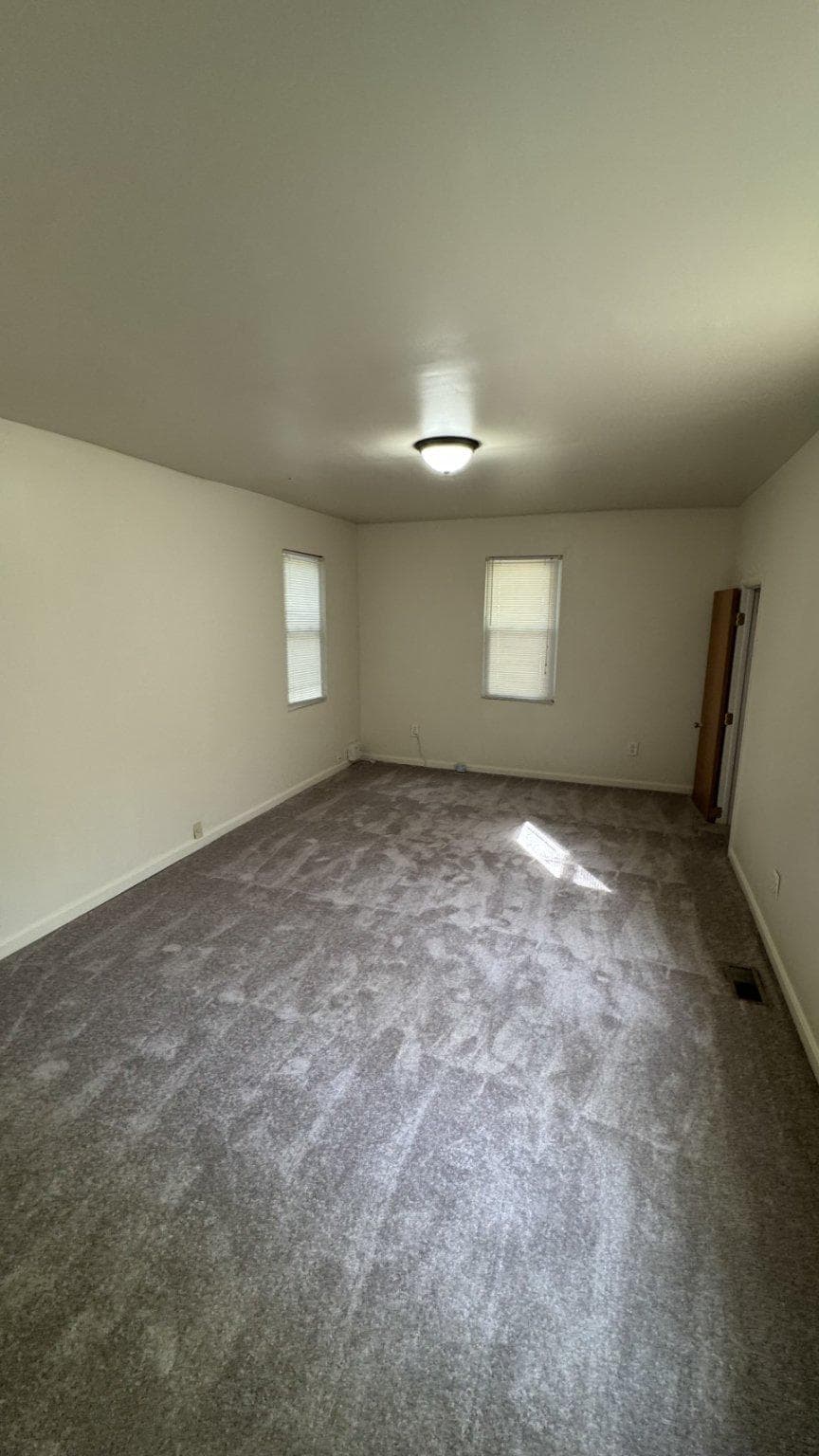 5517 Deer Pond Lane photo 2