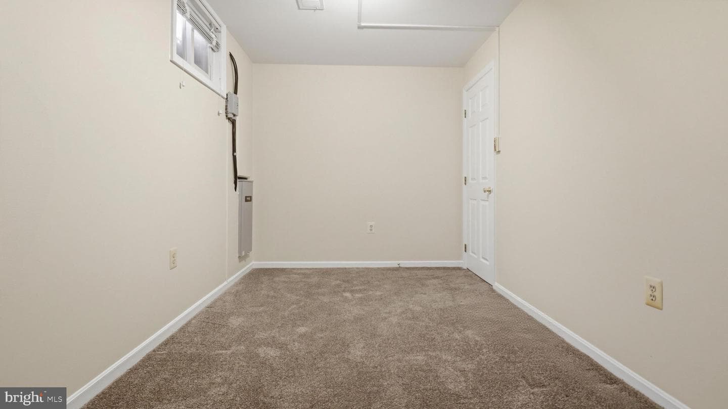 7805 Marwood Drive photo 44