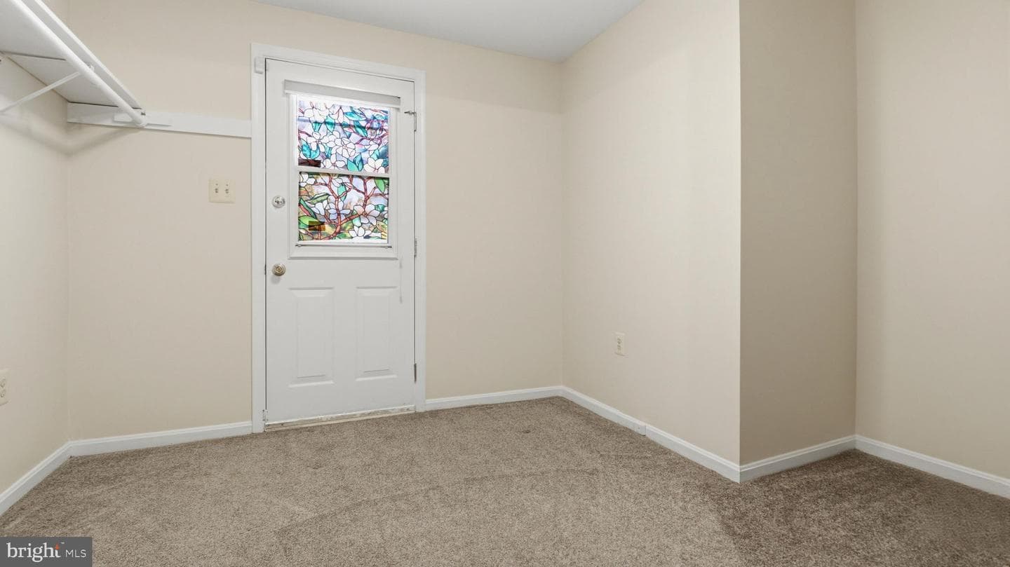 7805 Marwood Drive photo 53
