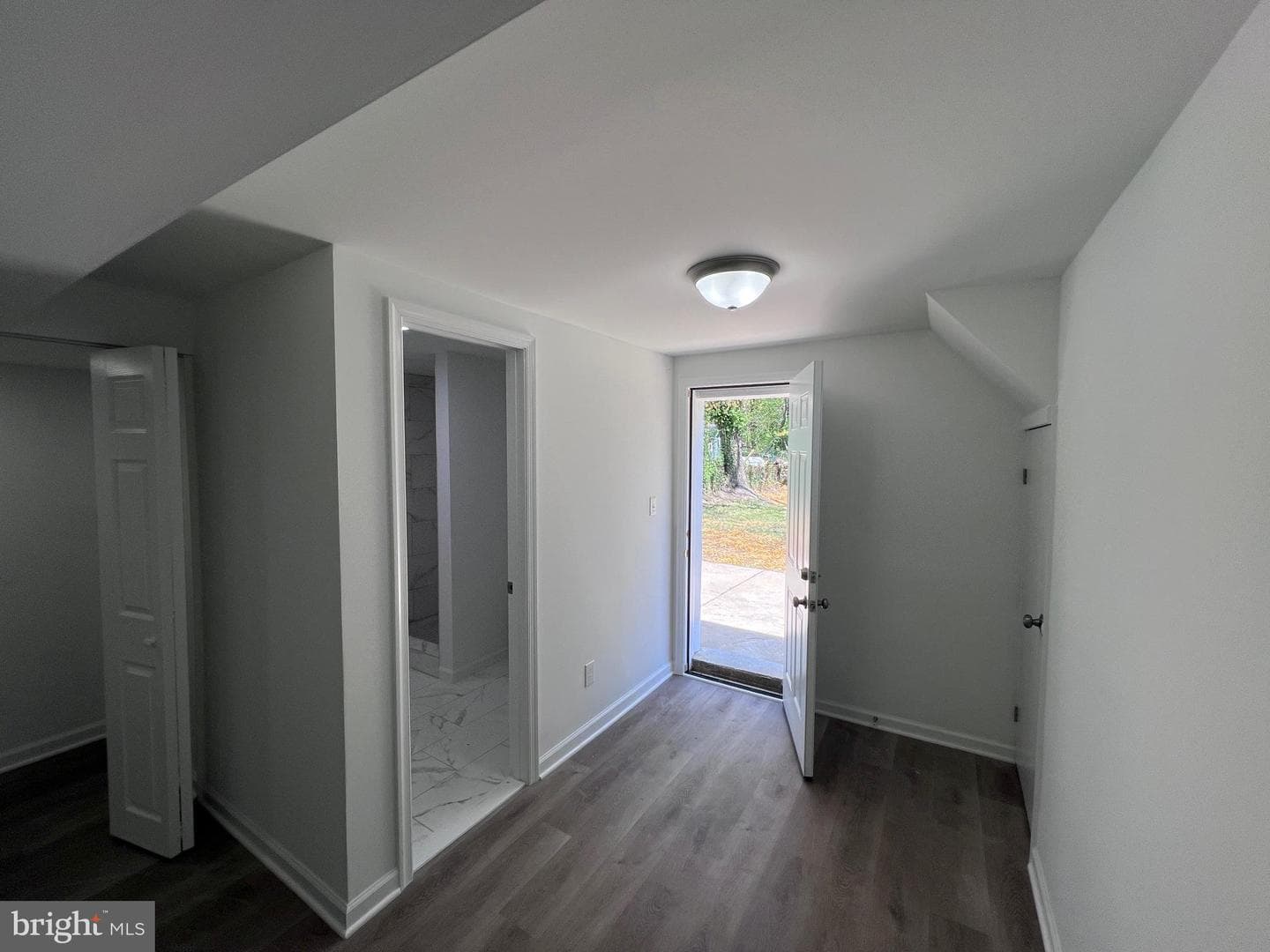 5405 Newby Avenue photo 11