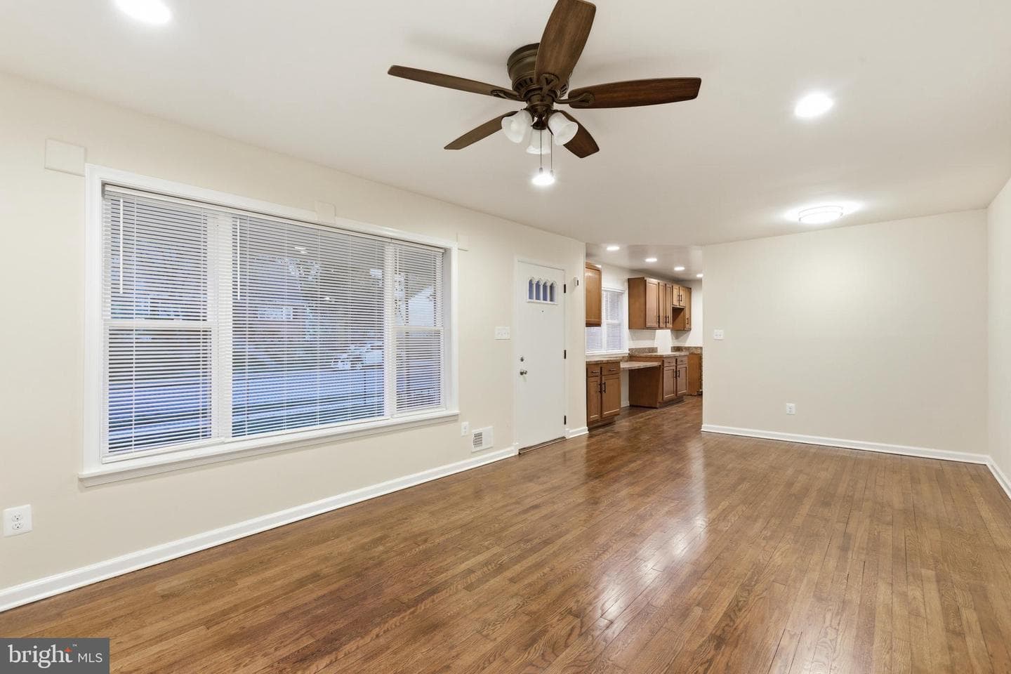 5709 Galloway Drive photo 8