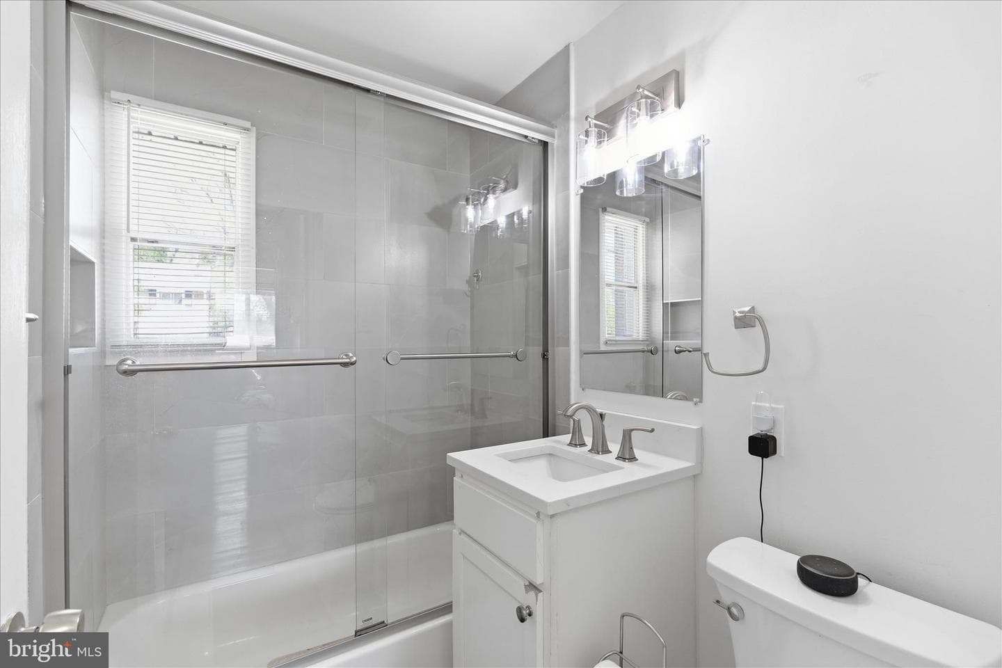 6929 Decatur Place photo 12