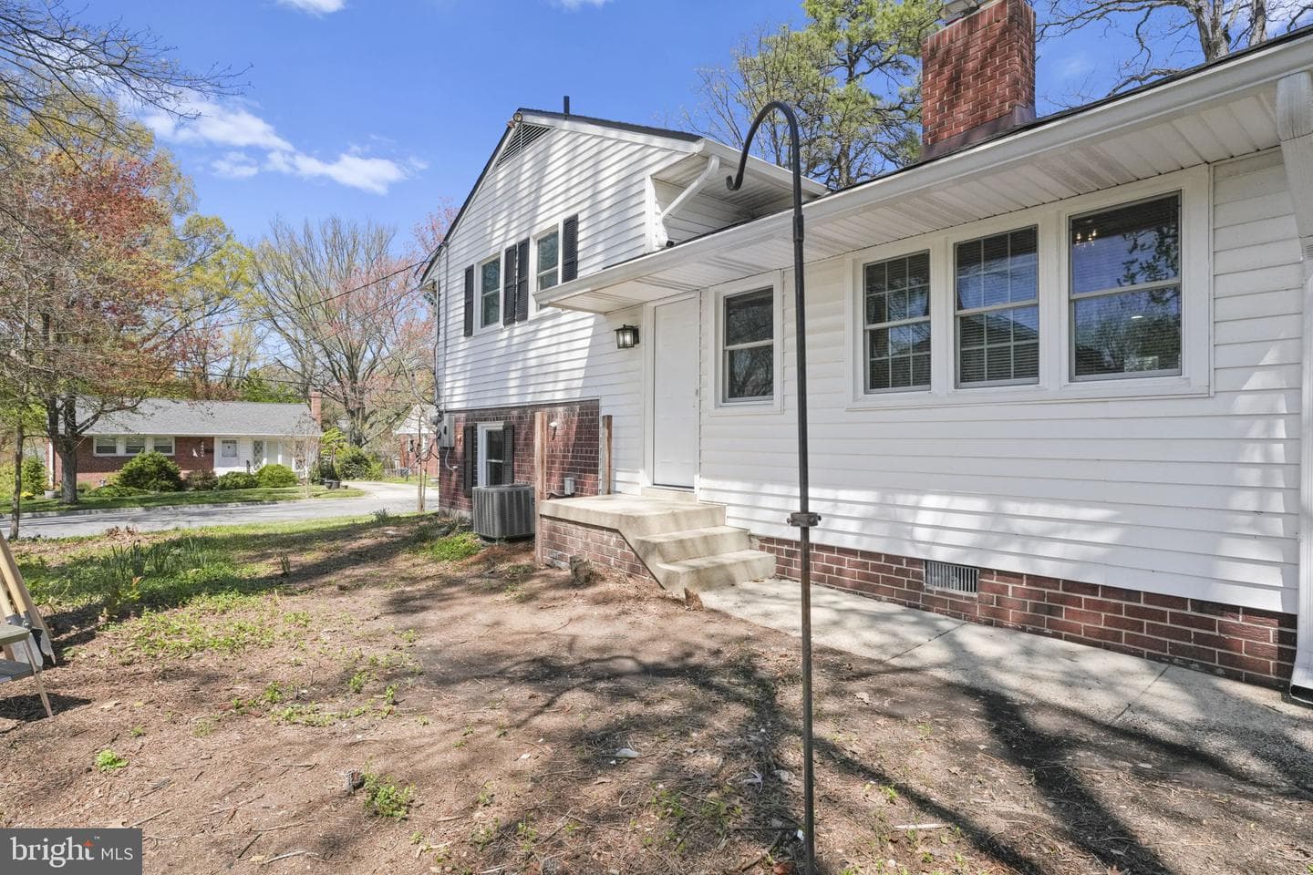 8405 Ravenswood photo 49