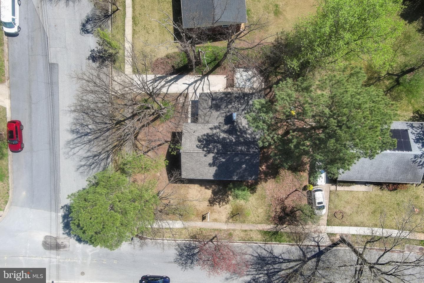 8405 Ravenswood photo 62