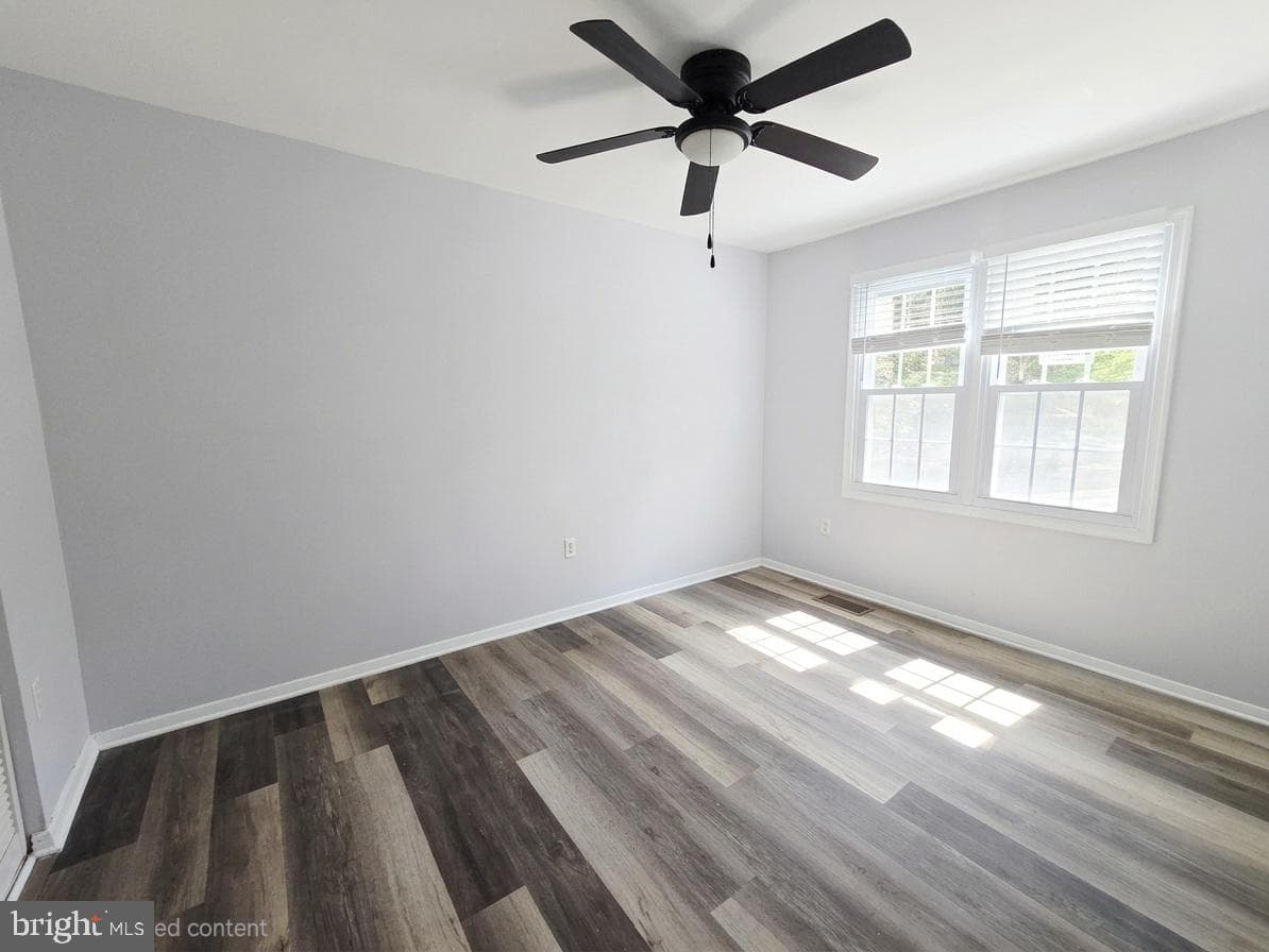2076 Chadwick Terrace photo 14