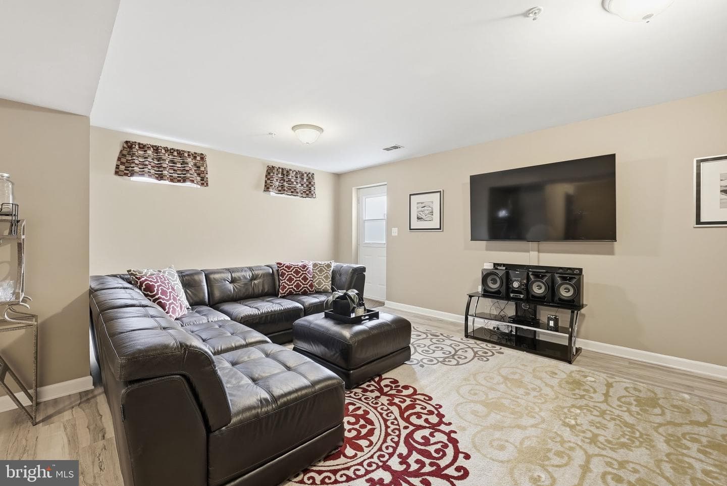 6900 Lenape Court photo 33