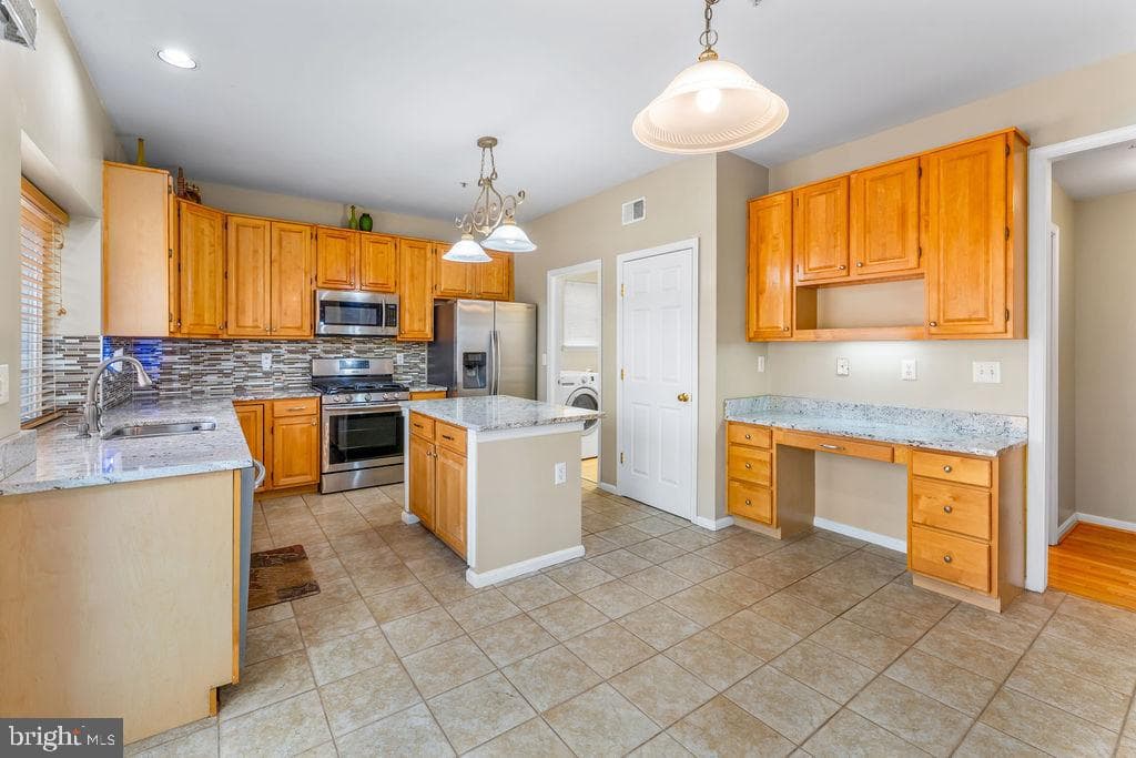 14701 Danton Court photo 16