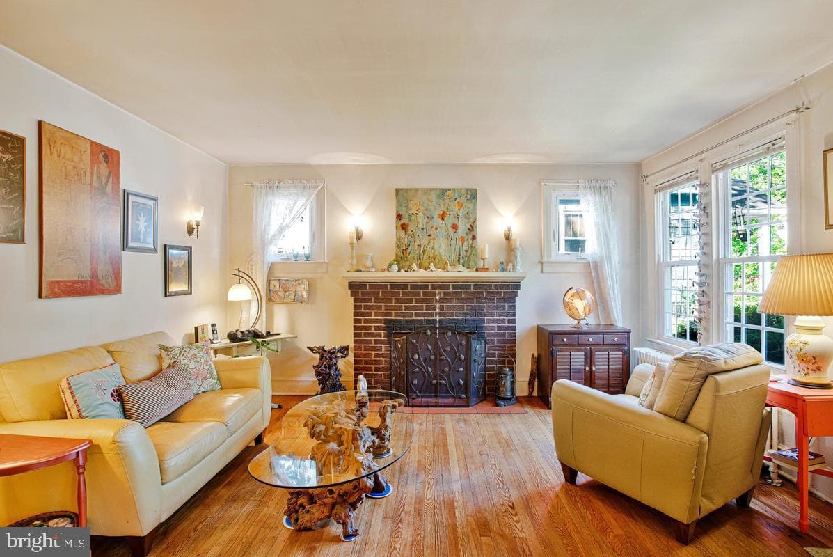 3911 Madison Street photo 4
