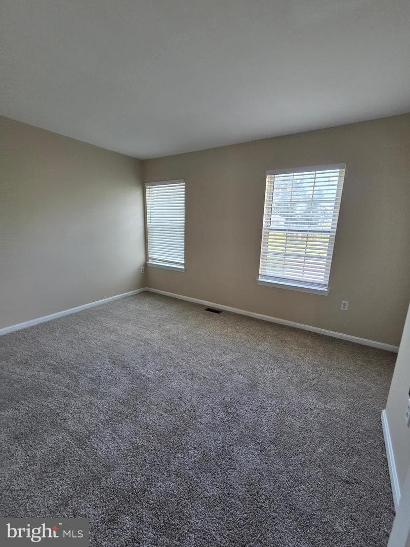 904 Finch Drive photo 32