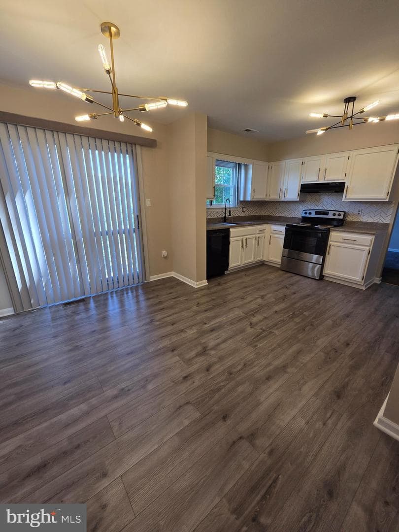 904 Finch Drive photo 9