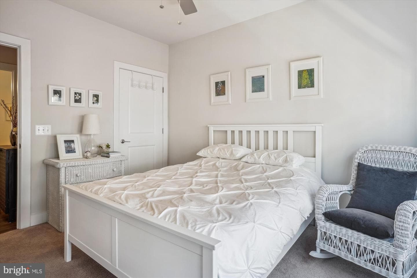 102 Saint Ives Place #209 photo 20