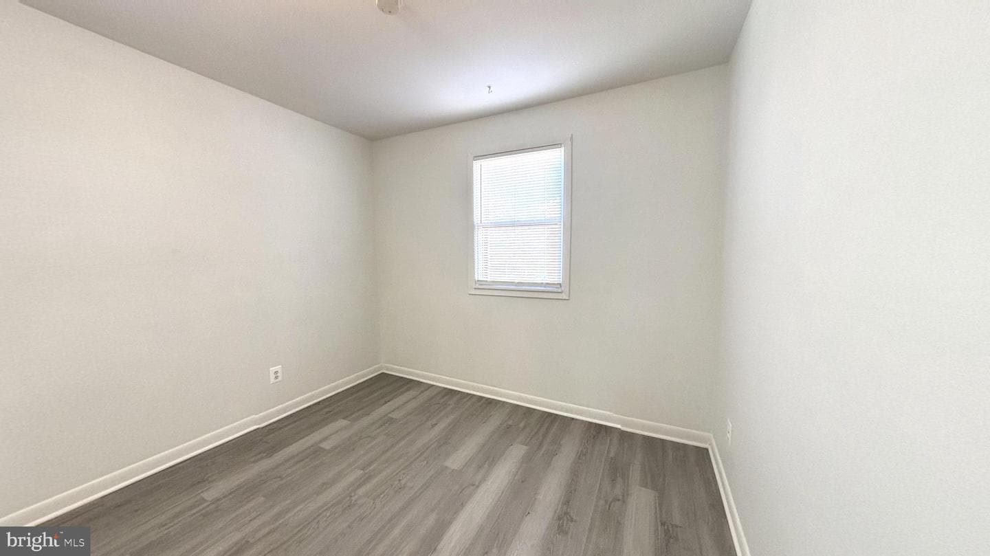 9906 Lanham Severn Road photo 16