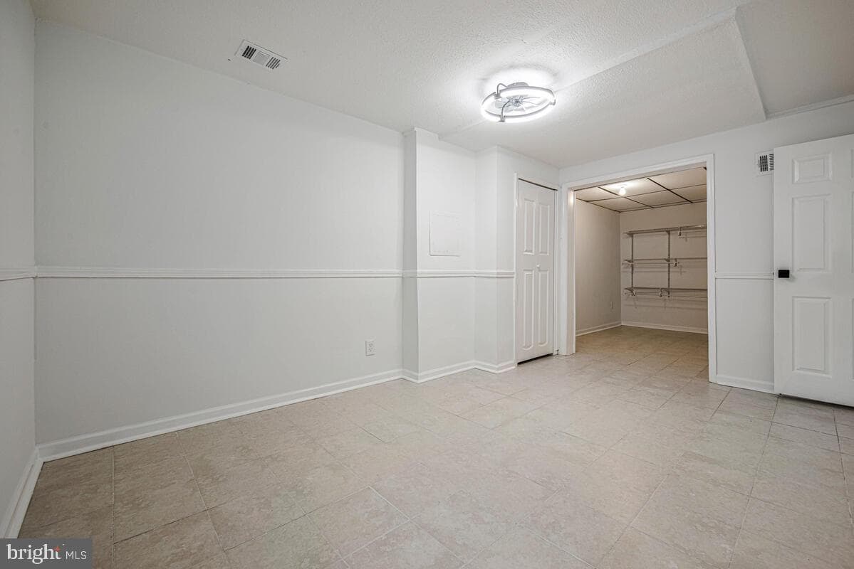 12817 Lampton Lane photo 30