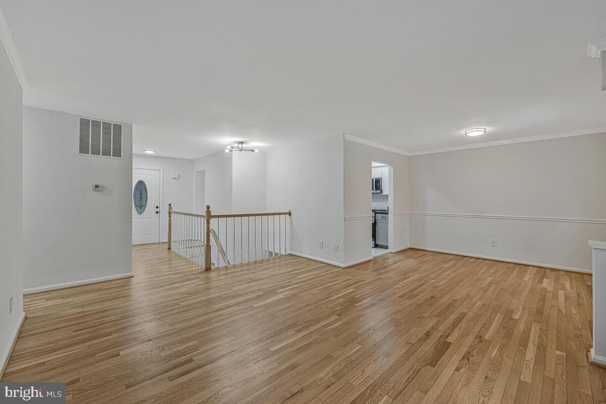 12817 Lampton Lane photo 4