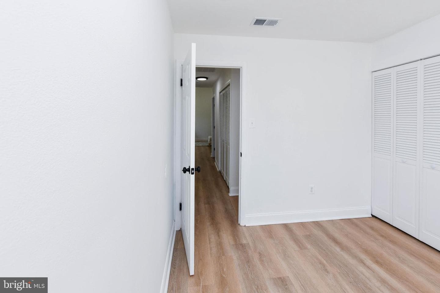10200 New Orchard Drive photo 41