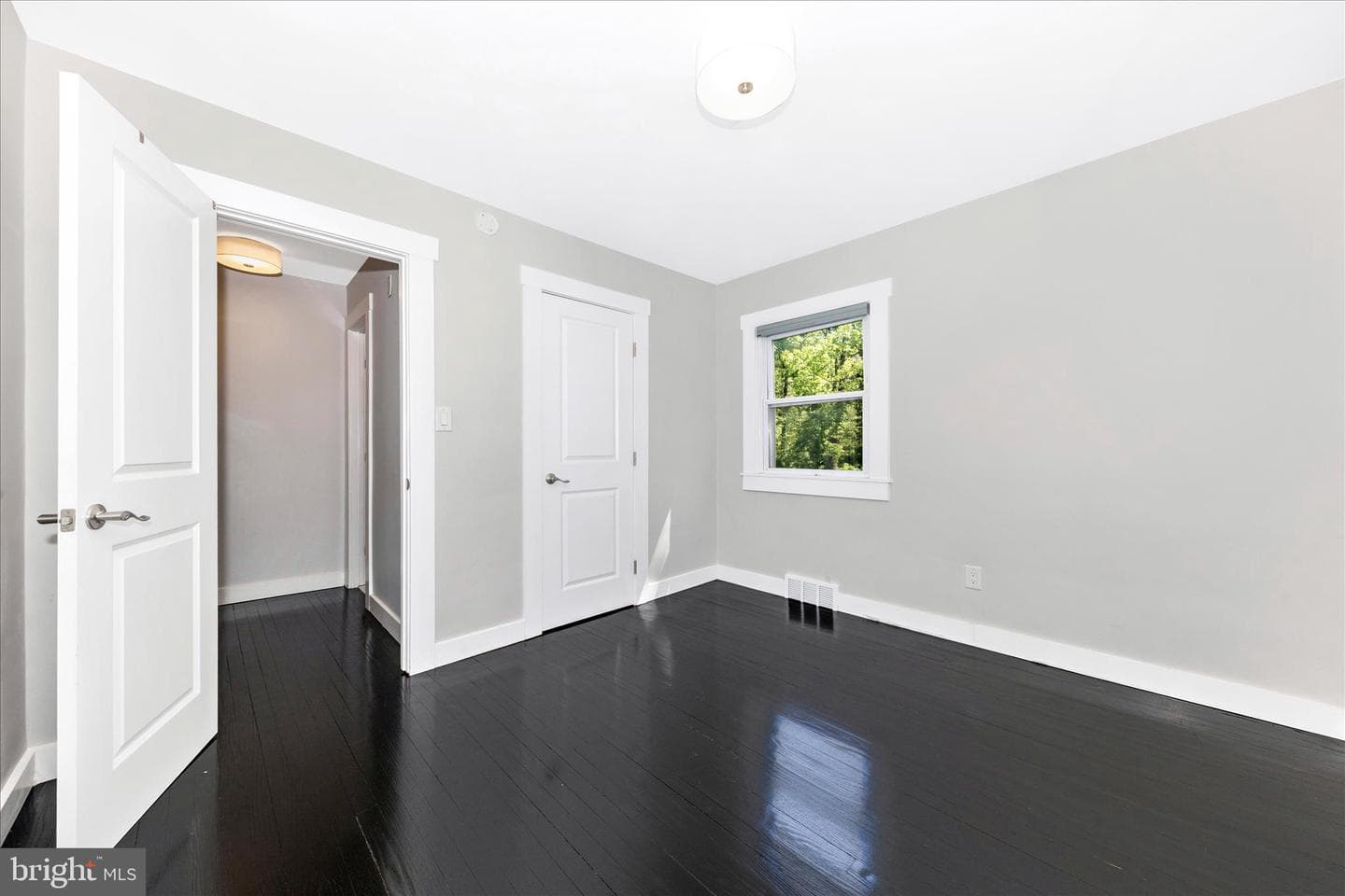 1519 Jutewood Avenue photo 26