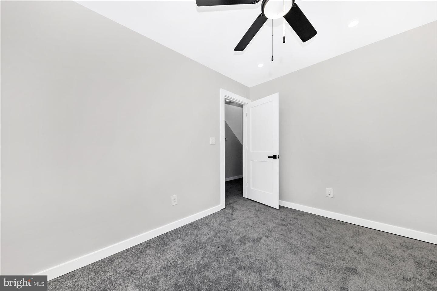 1519 Jutewood Avenue photo 37