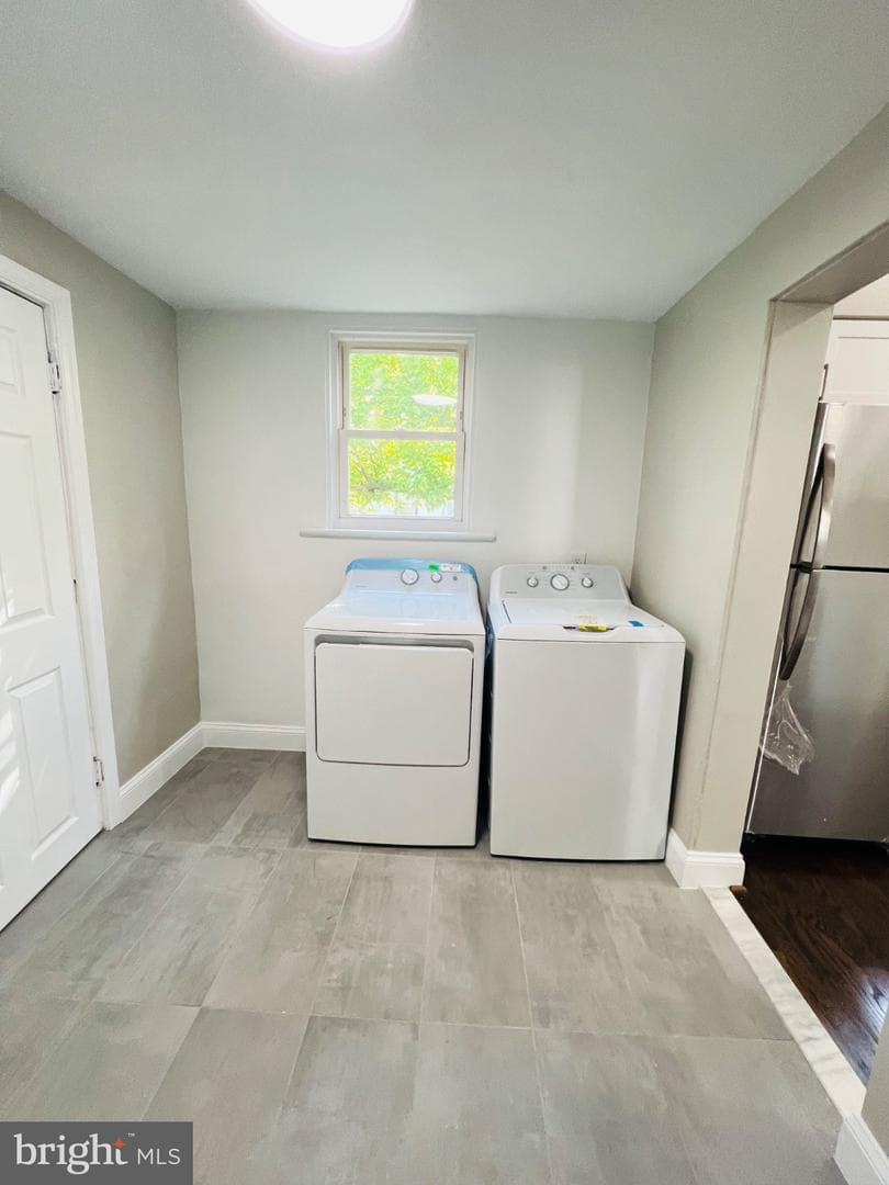 5709 Dade Street photo 18
