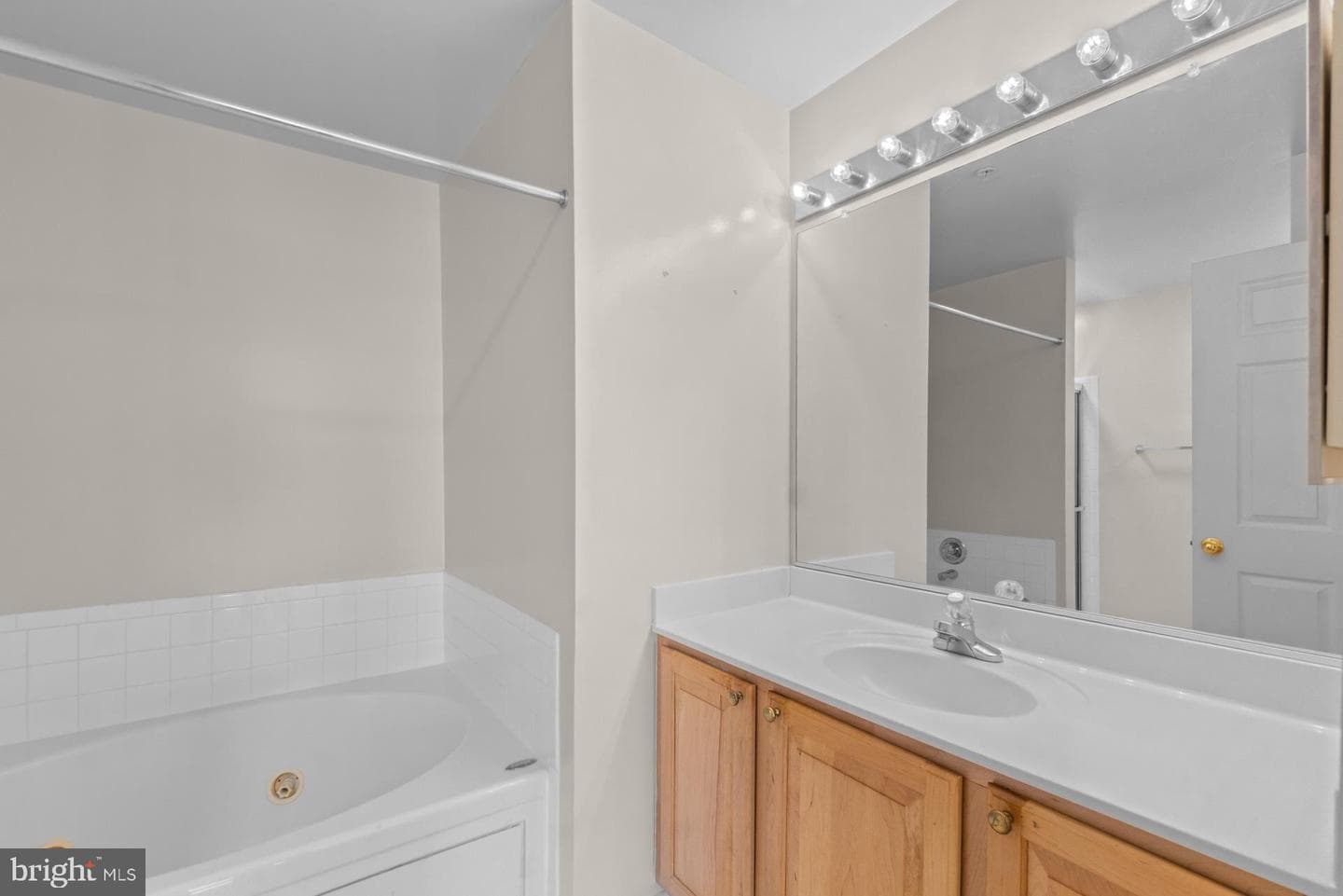 15608 Everglade Lane #d201 photo 19