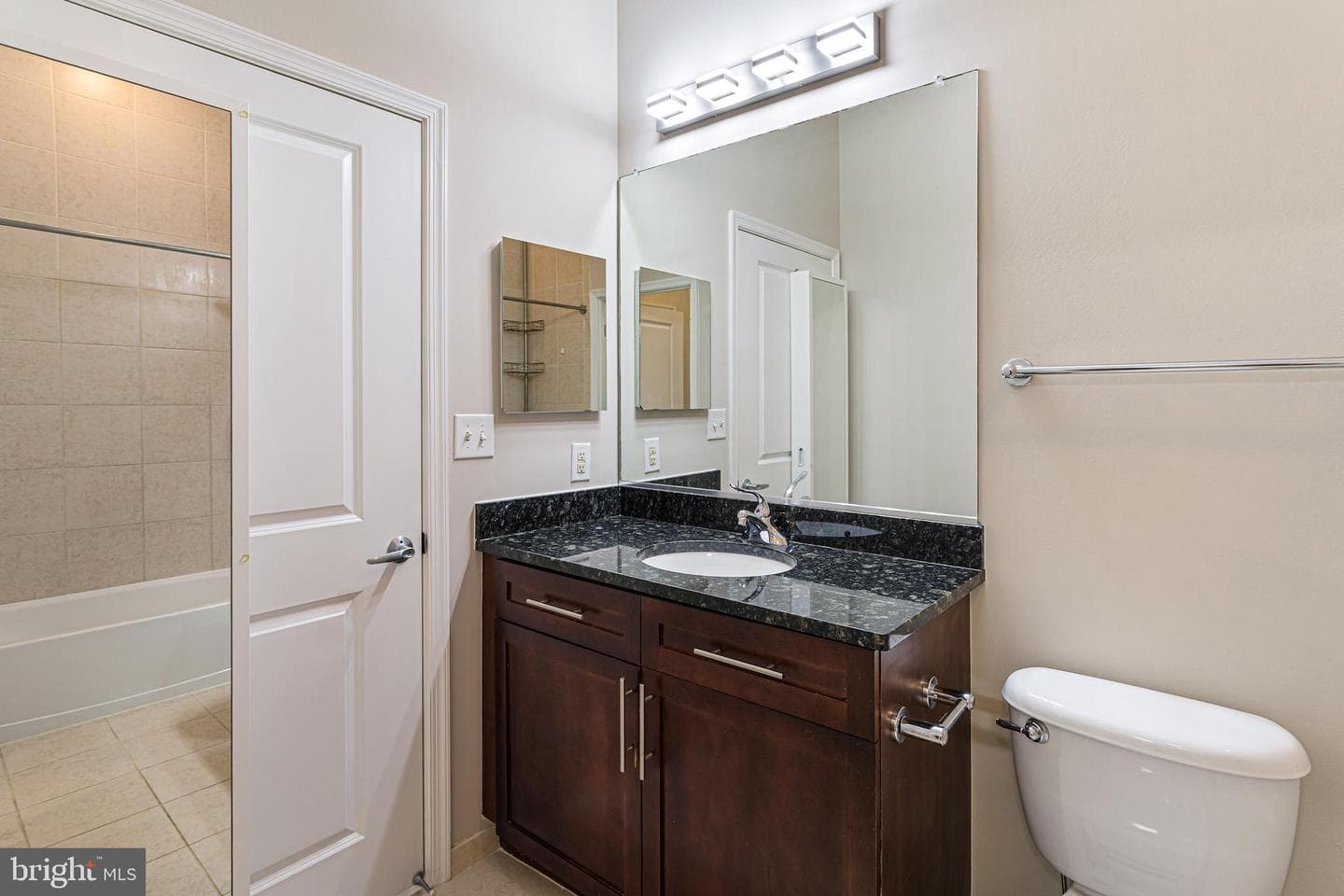 155 Potomac Passage #ph14 photo 31