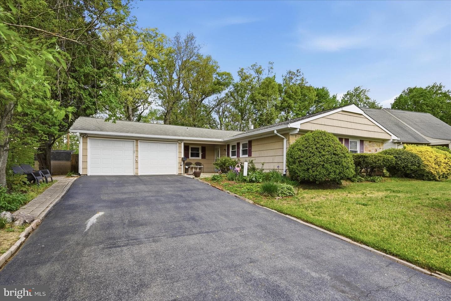 12847 Holiday Lane photo 18