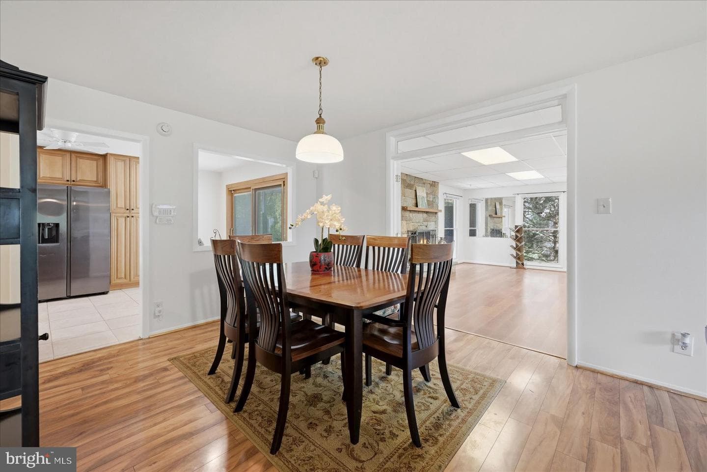 12847 Holiday Lane photo 5