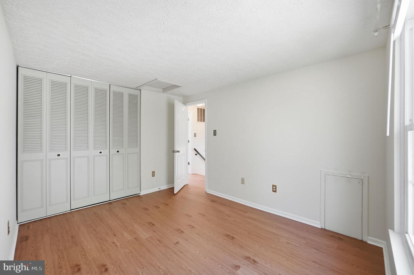 10300 Forestgrove Lane photo 17