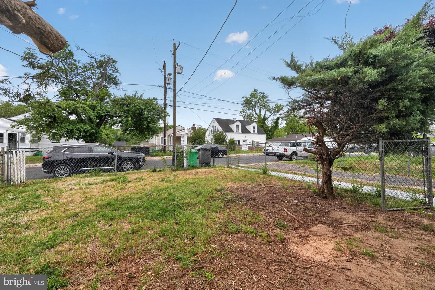 403 Dateleaf Avenue photo 32