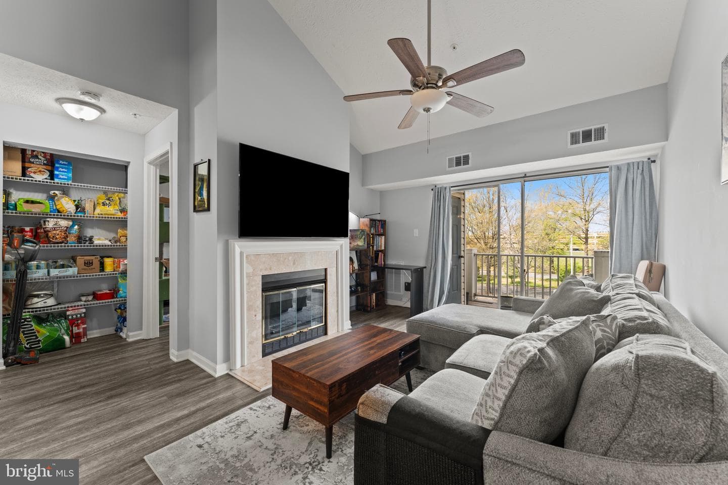 8951 Town Center Circle #303, Upper Marlboro