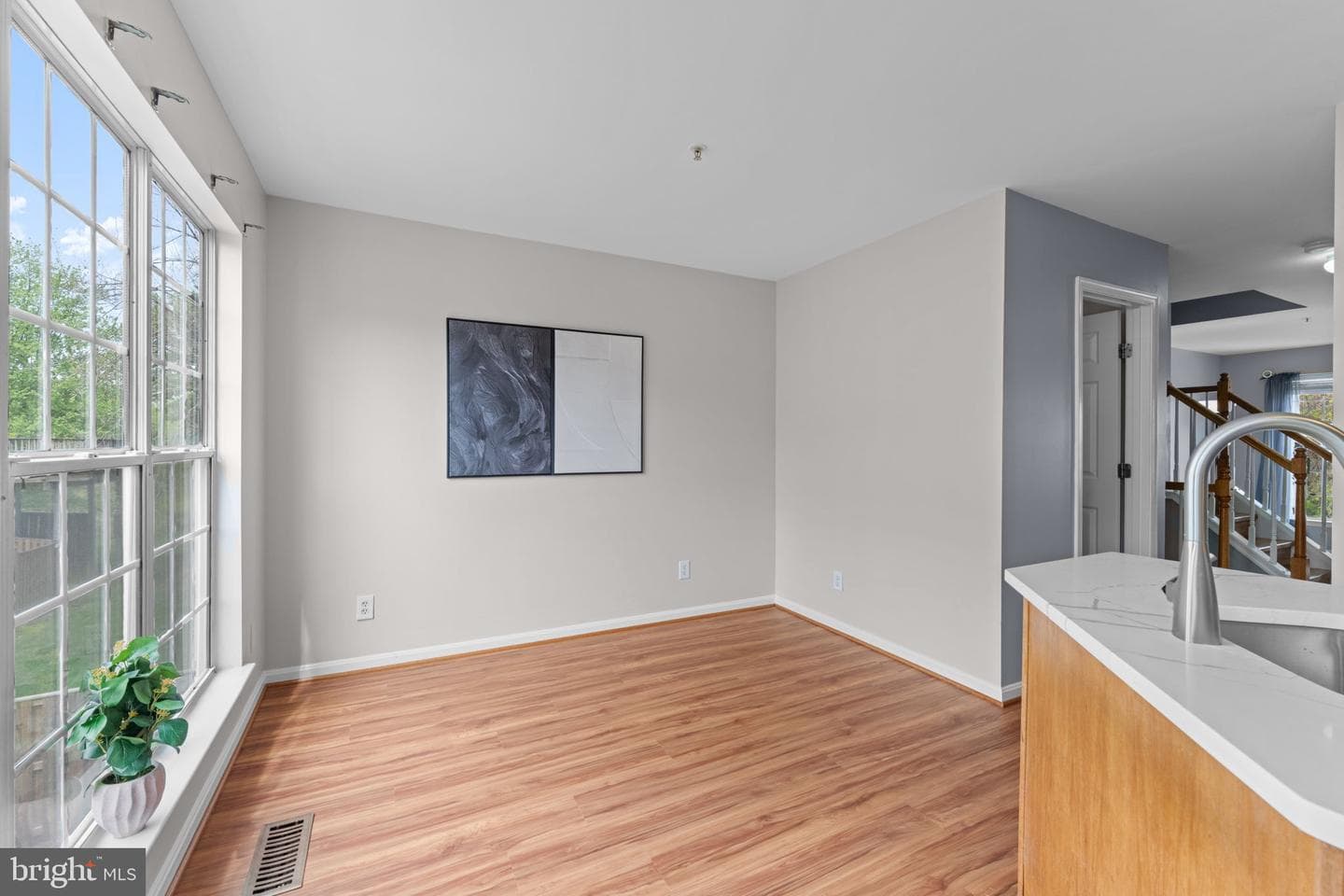 3546 Ellerton Road photo 13