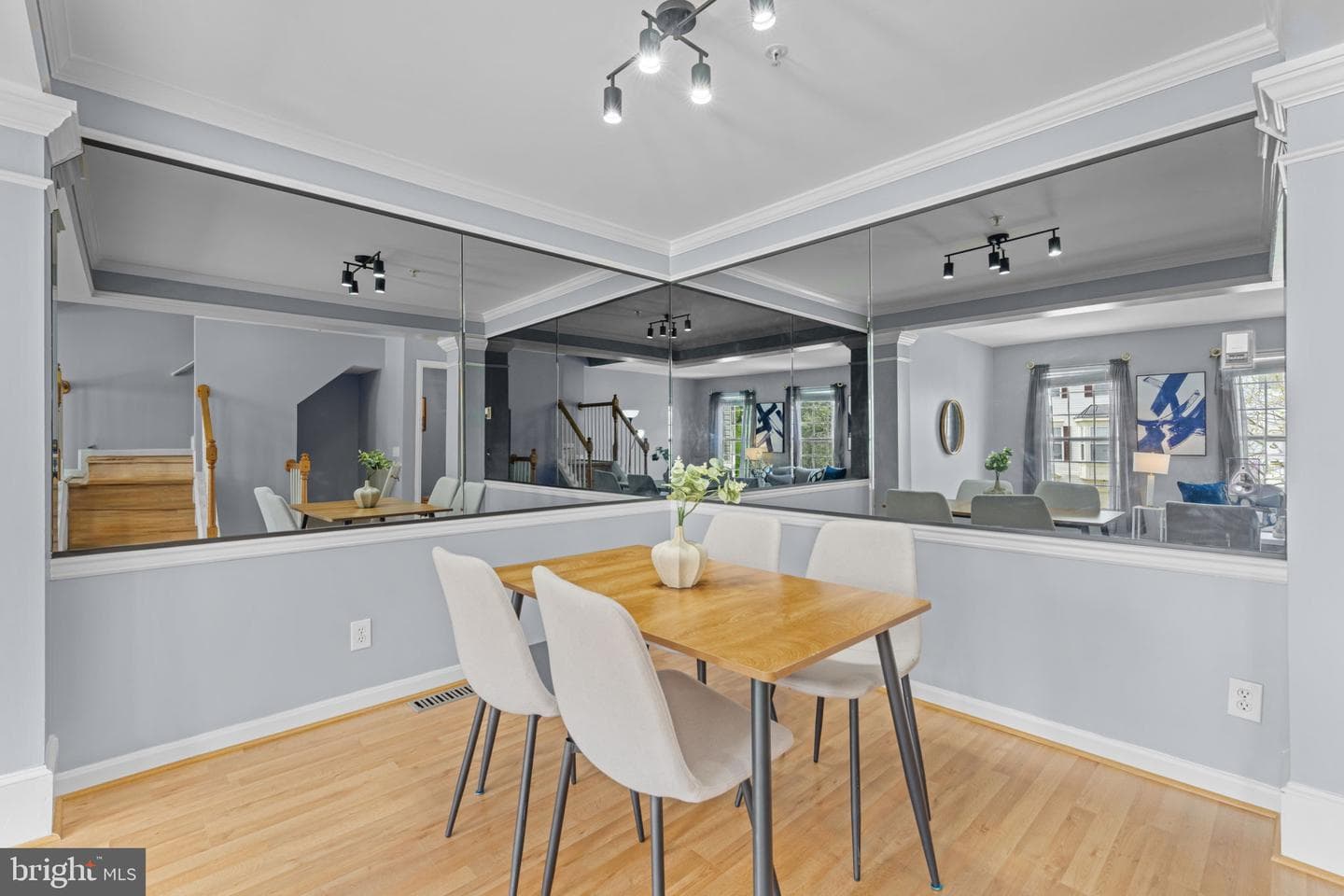 3546 Ellerton Road photo 22