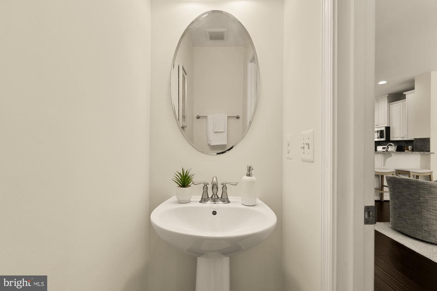 5307 Smiths Cove Lane photo 21