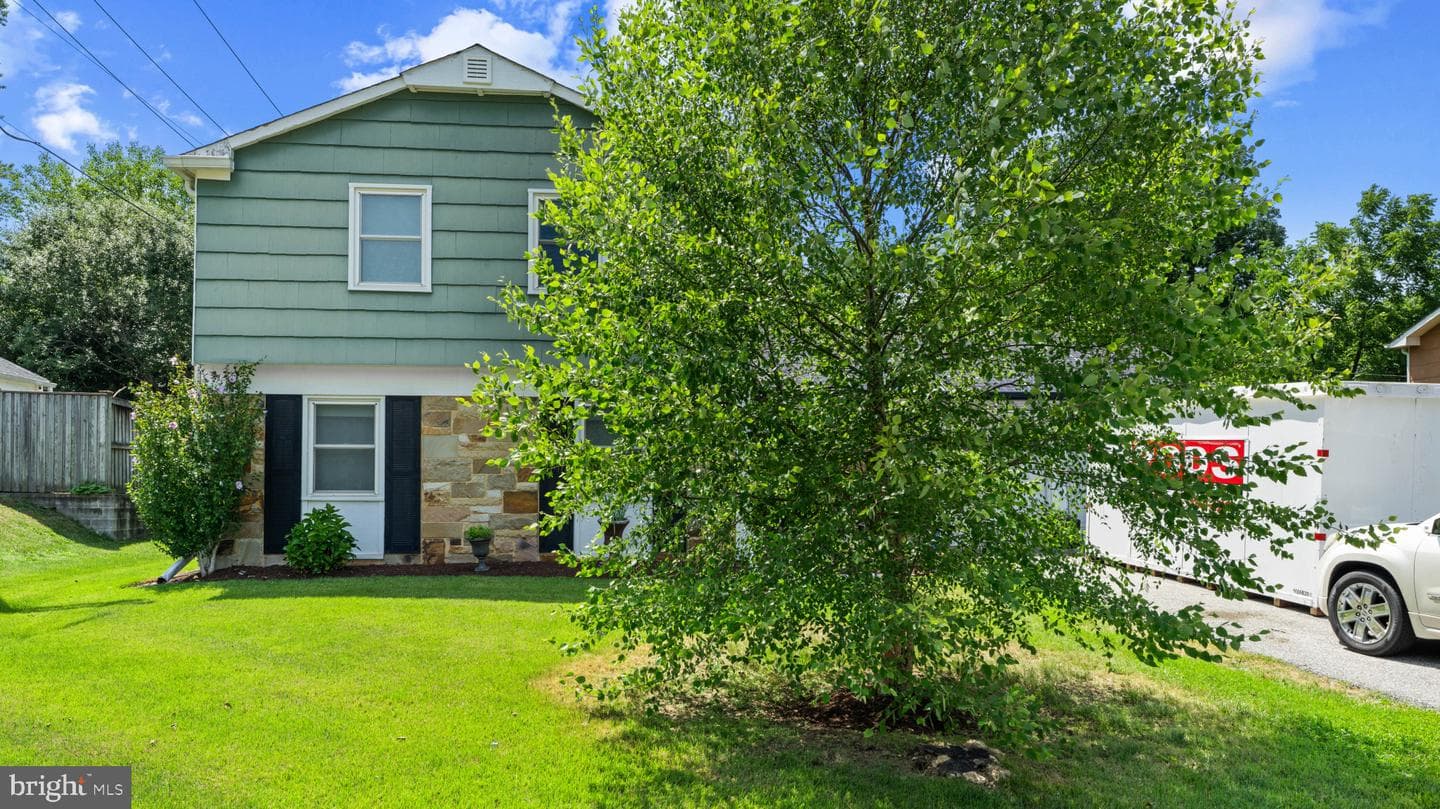 1226 Port Echo Lane, Bowie