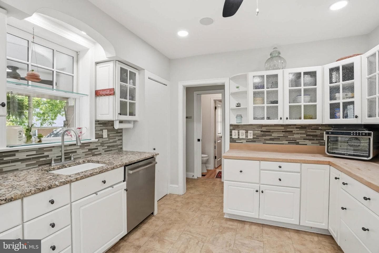 4011 Oglethorpe Street photo 7