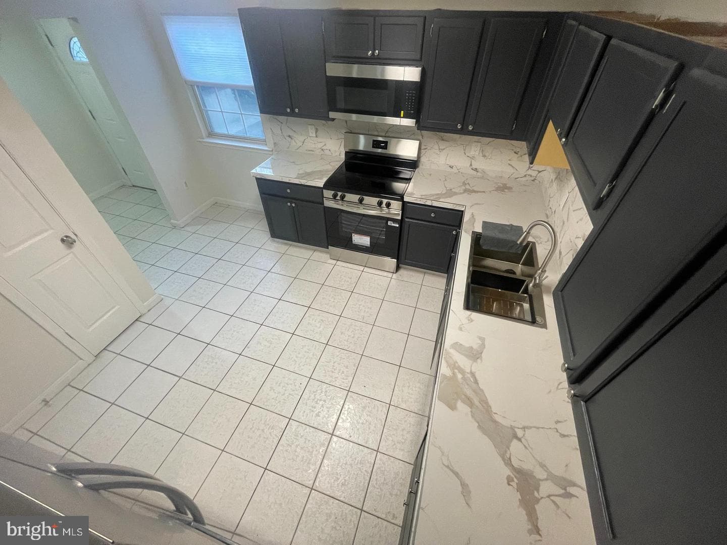 11248 Hannah Way #8 photo 15