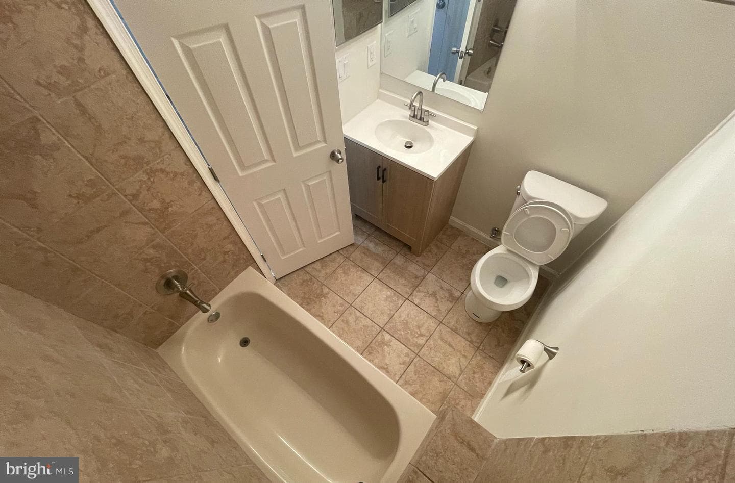 11248 Hannah Way #8 photo 25