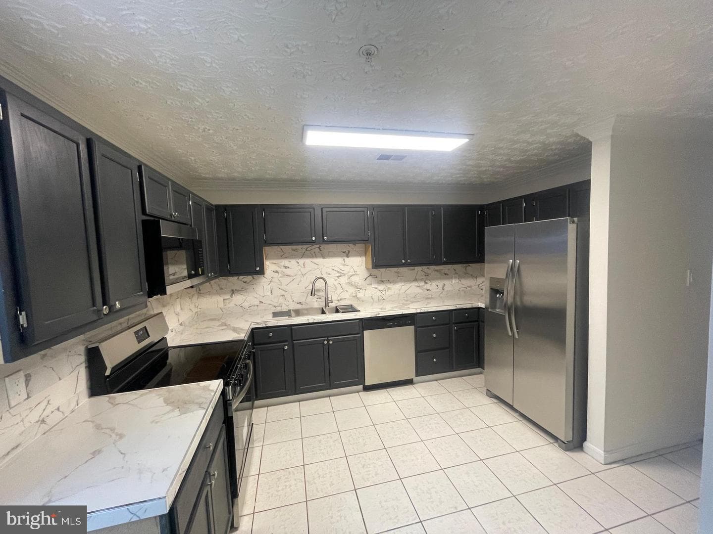 11248 Hannah Way #8 photo 3