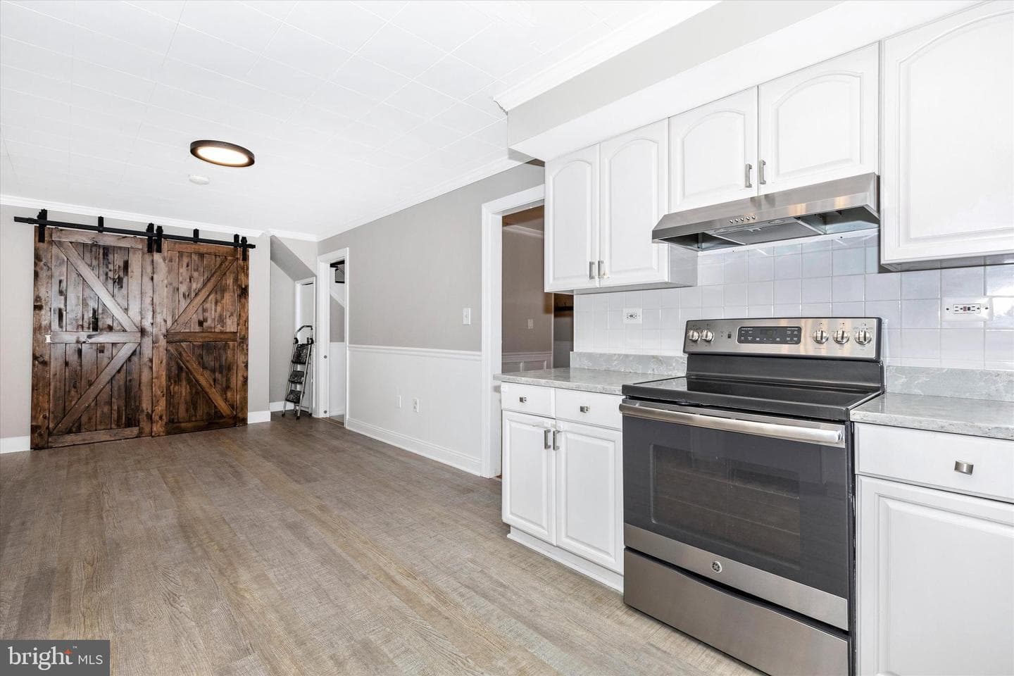 12703 Kincaid Ln photo 15
