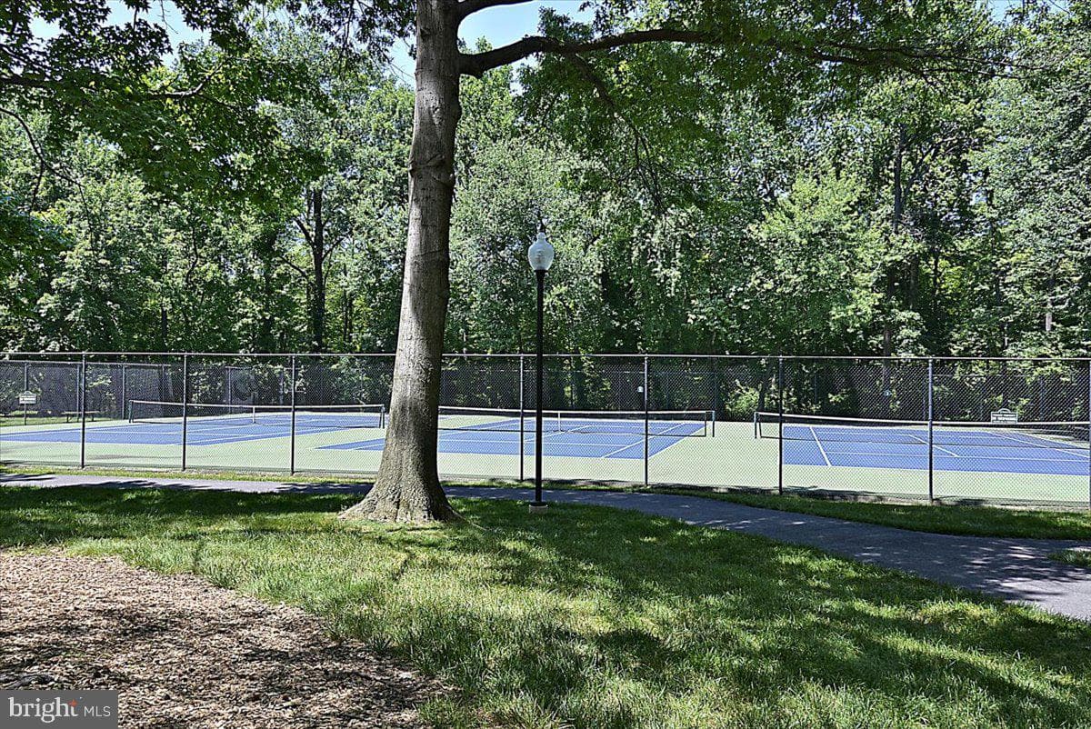 7806 Hanover Parkway #307 photo 19
