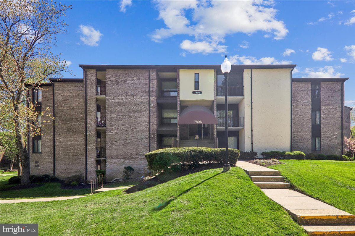 7806 Hanover Parkway #307 photo 21