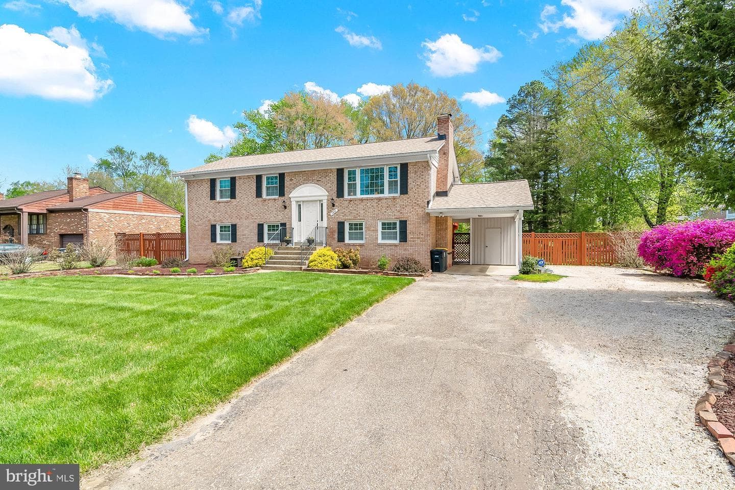 7616 Earnshaw Drive photo 3