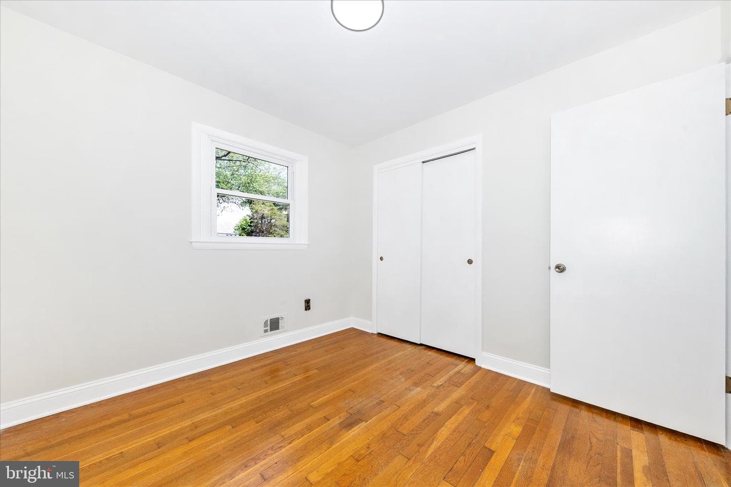 5806 Cheryl Lane photo 22