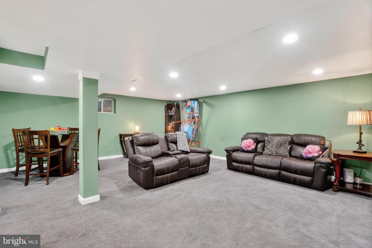 5506 Winston Street photo 25