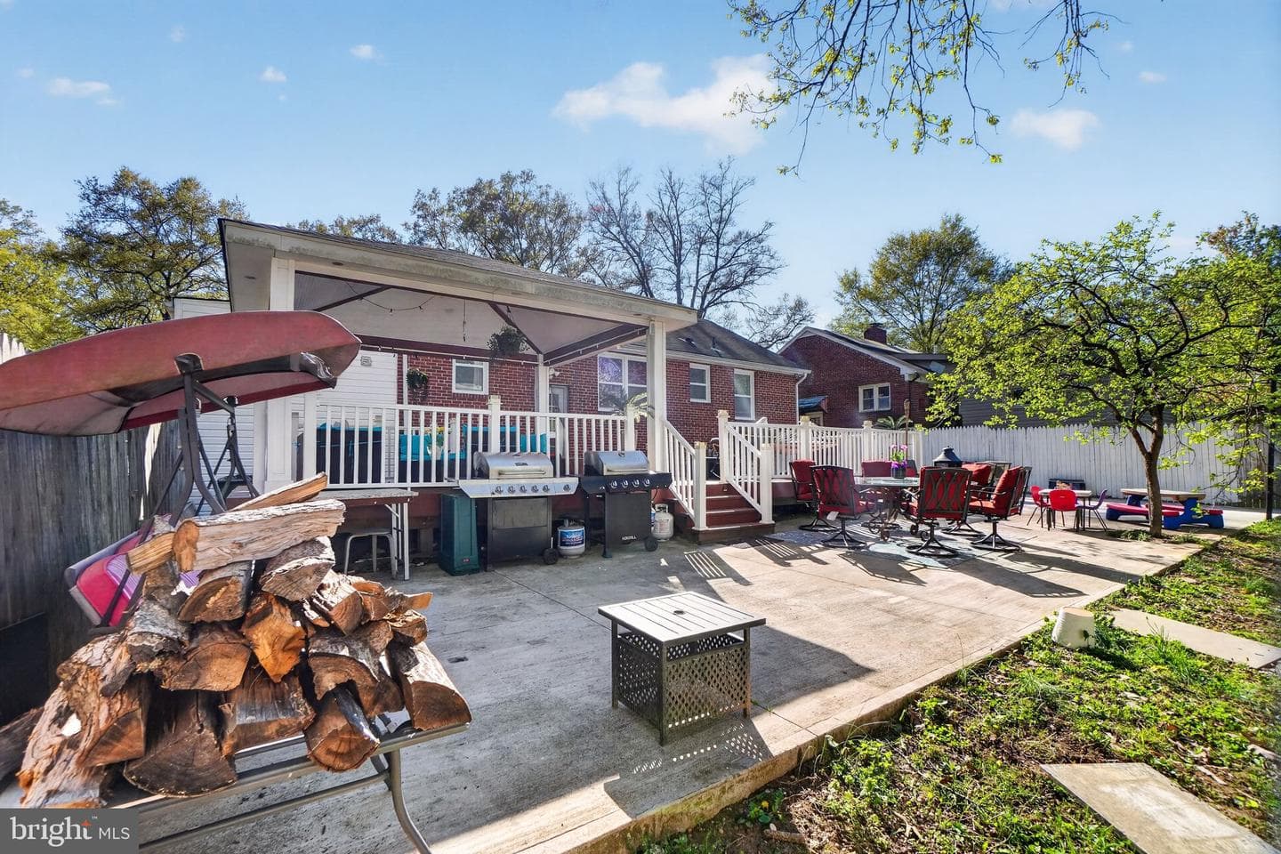 5506 Winston Street photo 37
