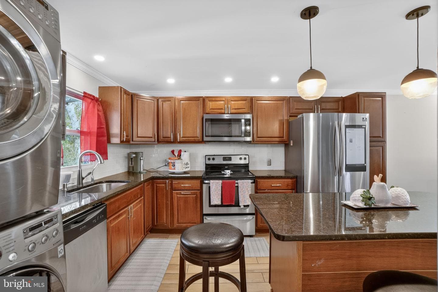 5506 Winston Street photo 9