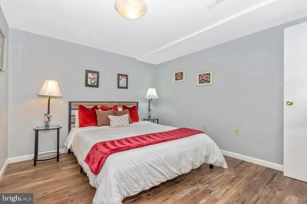 13016 Ingleside Drive photo 46