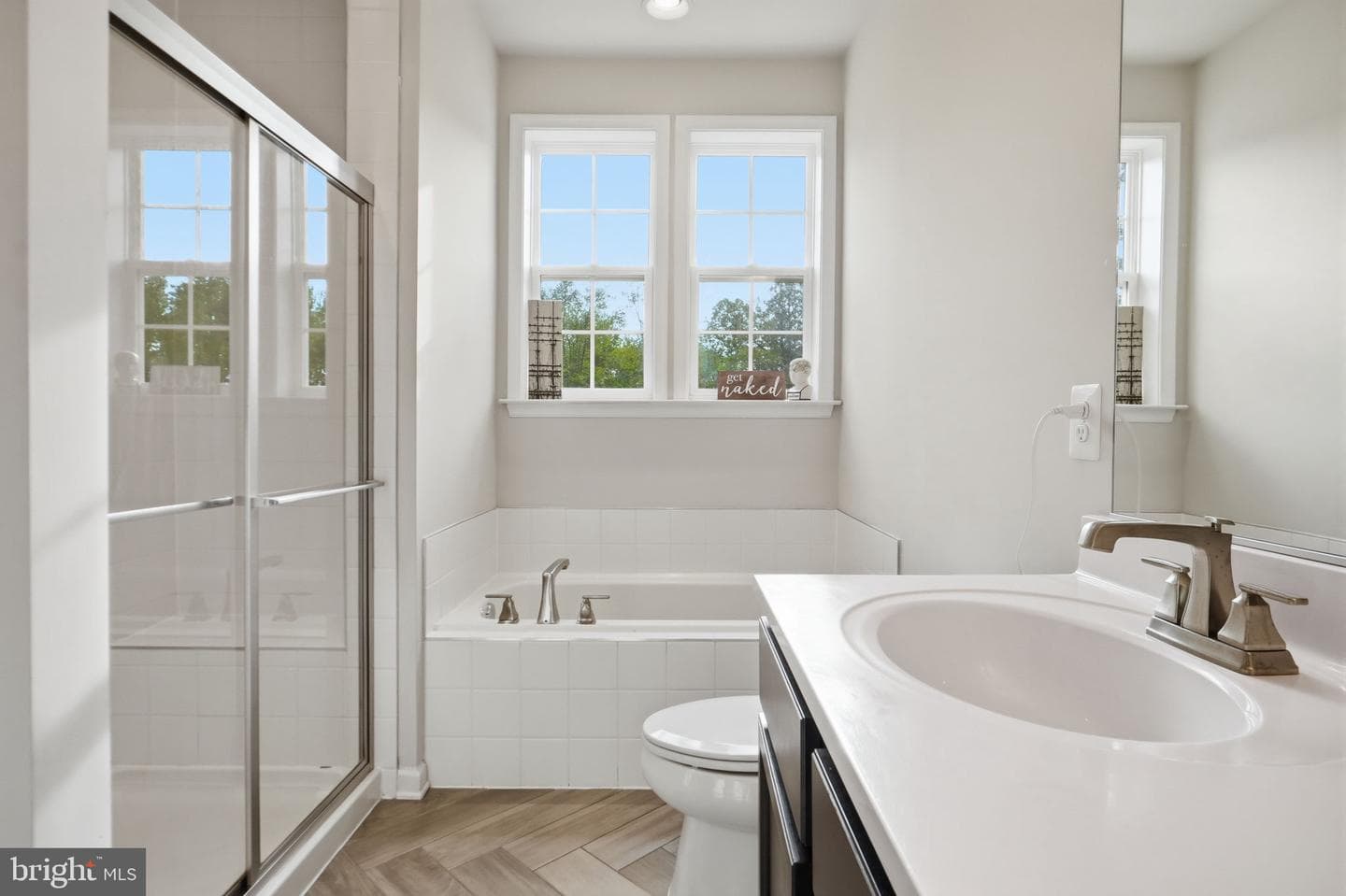 3410 Gentle Breeze Drive photo 27