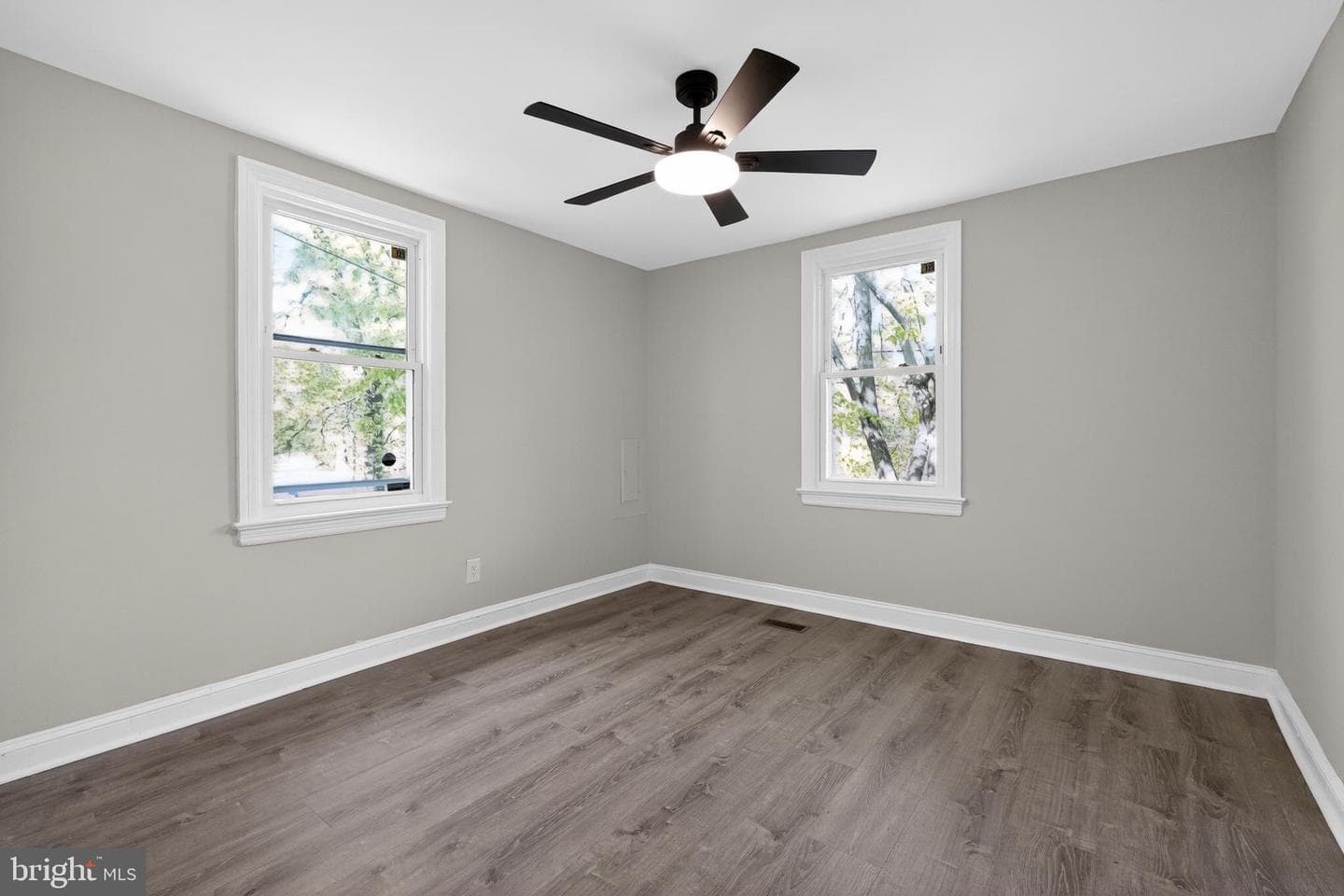 516 71st Street photo 14