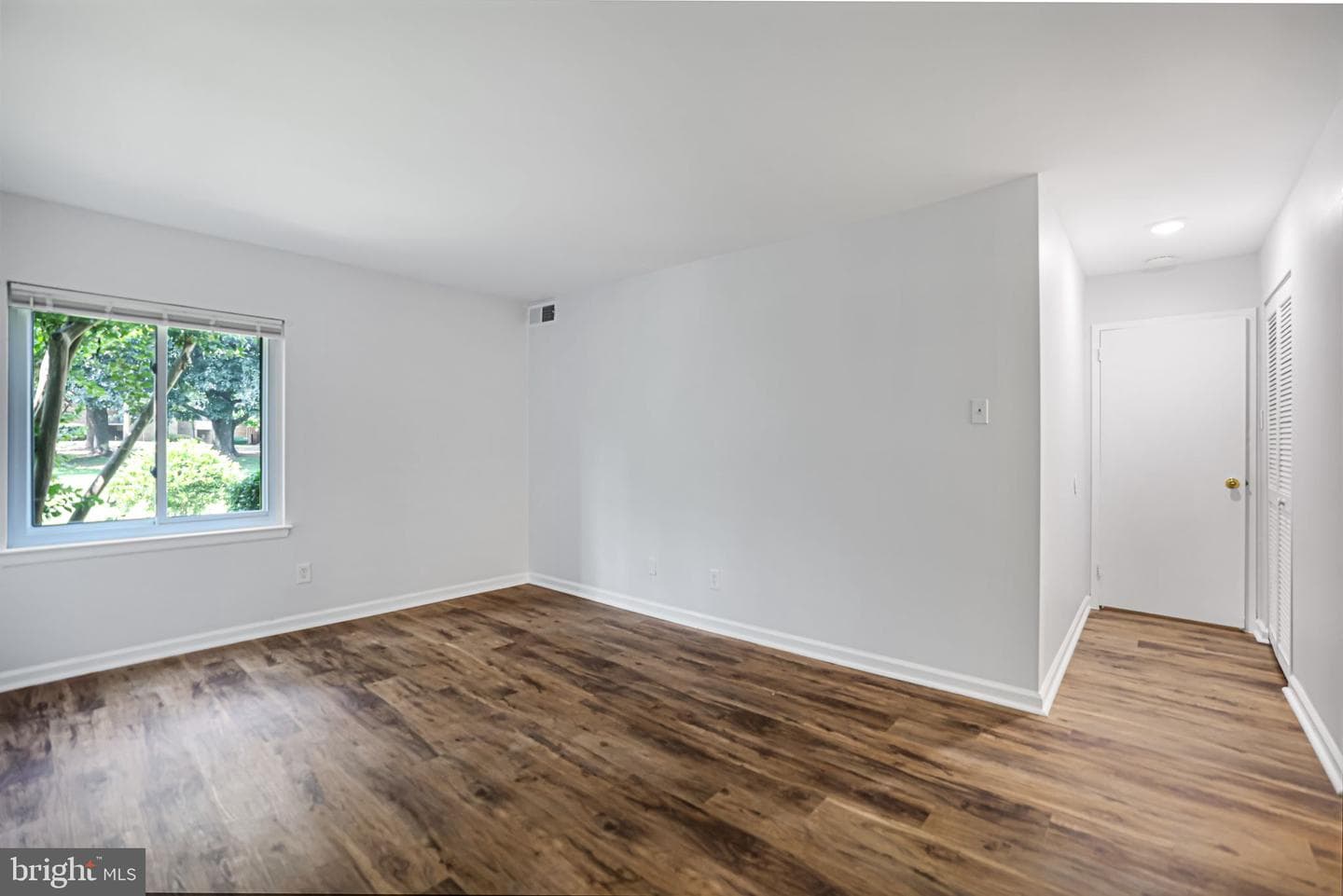 11210 Cherry Hill Rd # 111 photo 11
