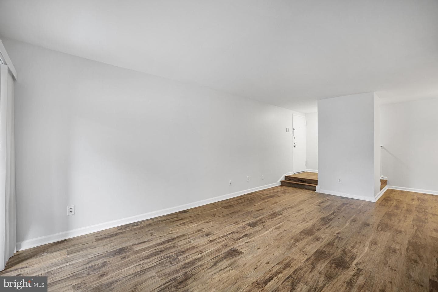 11210 Cherry Hill Rd # 111 photo 3